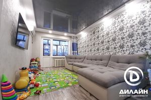 Продается 3-комнатная квартира 68 кв. м в Запорожье
