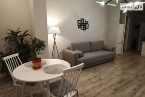 Продается 2-комнатная квартира 47 кв. м в Днепре