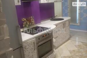 Продается 2-комнатная квартира 62 кв. м в Вышгороде