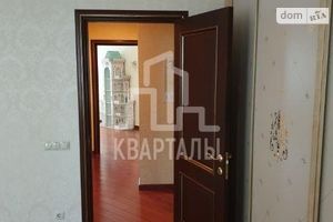 Сдается в аренду 3-комнатная квартира 140 кв. м в Киеве