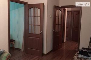 Продається 3-кімнатна квартира 50 кв. м у Хмельницькому