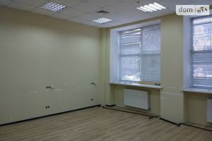 Сдается в аренду офис 38 кв. м в бизнес-центре