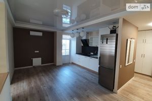 Продается 2-комнатная квартира 54.1 кв. м в Киеве