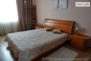 Сдается в аренду 3-комнатная квартира 84 кв. м в Киеве