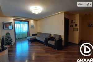 Продается 4-комнатная квартира 103 кв. м в Запорожье
