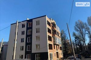 Продається 2-кімнатна квартира 74 кв. м у Тернополі