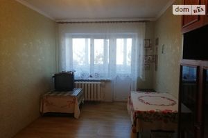 Продається 1-кімнатна квартира 30.7 кв. м у Рівному