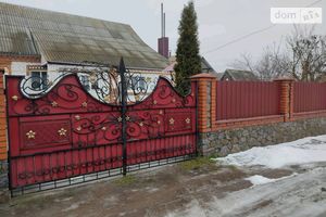 Продається одноповерховий будинок 90 кв. м з бесідкою