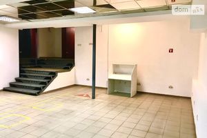 Продается нежилое помещение в жилом доме 160 кв. м в 9-этажном здании