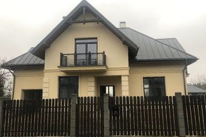 Продається будинок 2 поверховий 222.1 кв. м з садом