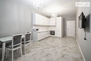 Сдается в аренду 3-комнатная квартира 80 кв. м в Киеве