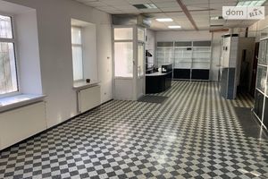Сдается в аренду торговое место 92 кв. м в 1-этажном здании