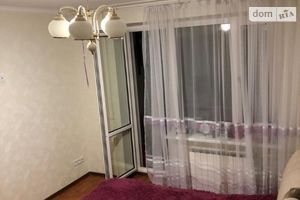 Продається 3-кімнатна квартира 65 кв. м у Дніпрі