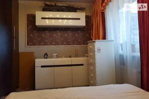 Продается 2-комнатная квартира 56 кв. м в Хмельницком