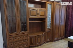 Здається в оренду 2-кімнатна квартира 61 кв. м у Тернополі