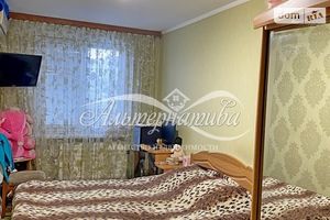 Продается 2-комнатная квартира 46 кв. м в Чернигове