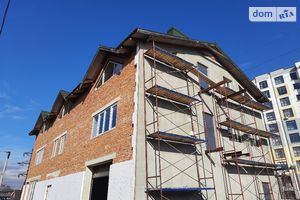 Здається в оренду приміщення вільного призначення 200 кв. м в 3-поверховій будівлі
