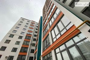 Продается 2-комнатная квартира 64 кв. м в Житомире