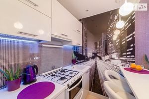 Продается 1-комнатная квартира 33 кв. м в Днепре