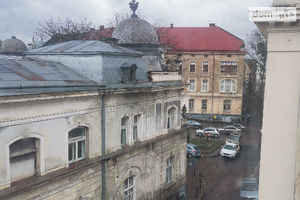 Продается 3-комнатная квартира 85.5 кв. м в Львове
