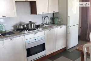 Продається 3-кімнатна квартира 82 кв. м у Дніпрі