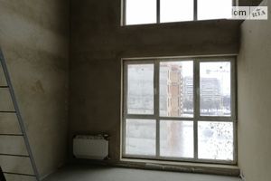 Продається 1-кімнатна квартира 127 кв. м у Рівному