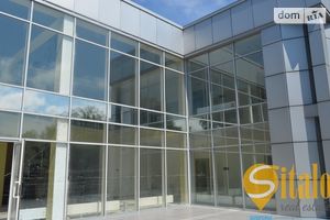 Сдается в аренду торгово-развлекательный комплекс 823 кв. м в 2-этажном здании