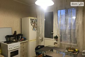 Продается 2-комнатная квартира 73 кв. м в Киеве