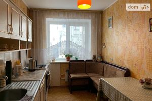 Продается 3-комнатная квартира 67 кв. м в Киеве