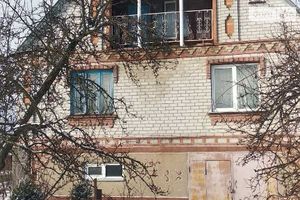 Продается дом на 2 этажа 160 кв. м с бассейном