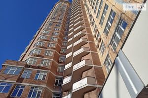 Продається 5-кімнатна квартира 148.2 кв. м у Одесі