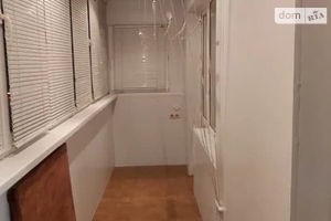 Продается 1-комнатная квартира 40 кв. м в Днепре