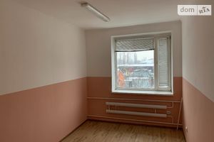 Здається в оренду об'єкт сфери послуг 18 кв. м в 3-поверховій будівлі