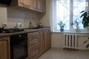 Продається 3-кімнатна квартира 68 кв. м у Дніпрі