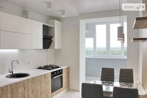 Продается 2-комнатная квартира 53 кв. м в Днепре
