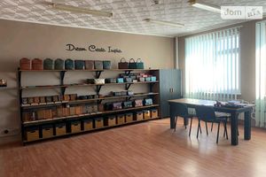 Продается помещения свободного назначения 132 кв. м в 3-этажном здании