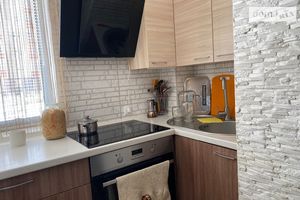 Продается 2-комнатная квартира 75 кв. м в Хмельницком