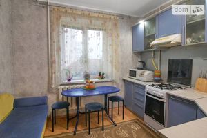 Сдается в аренду 1-комнатная квартира 34 кв. м в Ровно