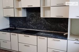 Продается 4-комнатная квартира 92 кв. м в Днепре