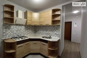 Продається 2-кімнатна квартира 46 кв. м у Херсоні