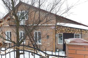 Продається одноповерховий будинок 72.7 кв. м з гаражем