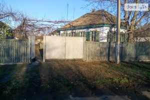 Продается одноэтажный дом 67 кв. м с беседкой