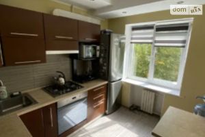 Продается 2-комнатная квартира 49 кв. м в Днепре