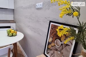 Продається 2-кімнатна квартира 57 кв. м у Дніпрі