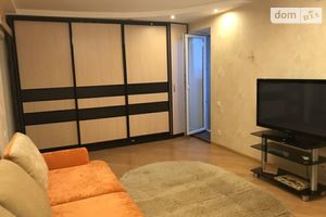 Сдается в аренду 1-комнатная квартира 36 кв. м в Николаеве