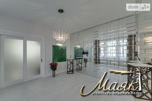 Сдается в аренду 2-комнатная квартира 70 кв. м в Запорожье