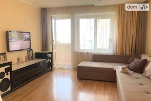 Продается 3-комнатная квартира 67 кв. м в Одессе