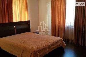 Сдается в аренду 2-комнатная квартира 80 кв. м в Киеве