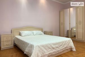 Здається в оренду 4-кімнатна квартира 170 кв. м у Києві