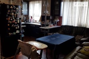 Продается 3-комнатная квартира 56 кв. м в Хмельницком